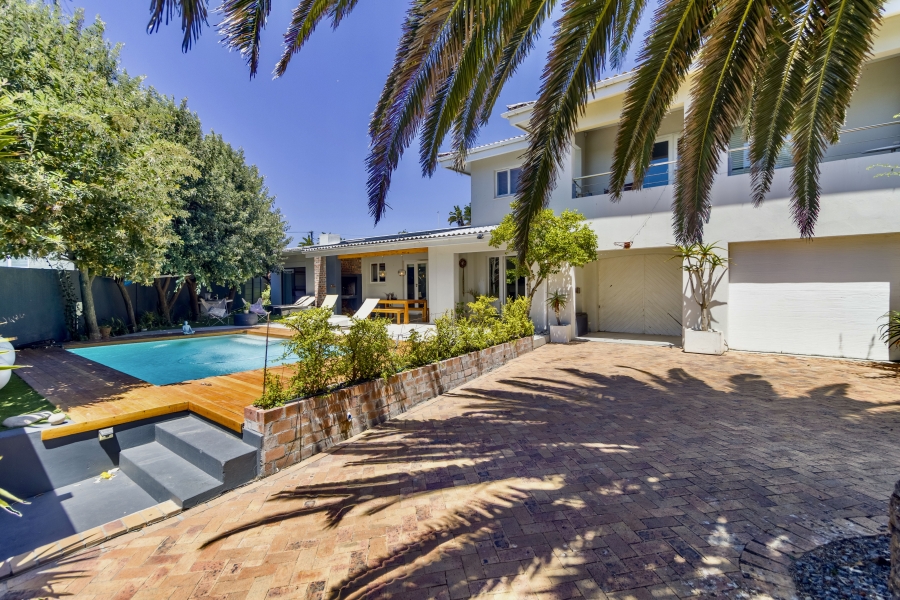 5 Bedroom Property for Sale in Melkbosstrand Central Western Cape